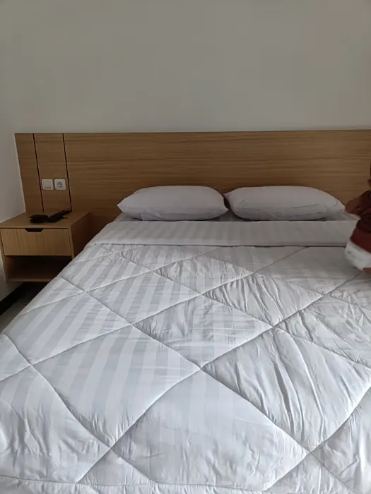 kamar vip room gading guest house