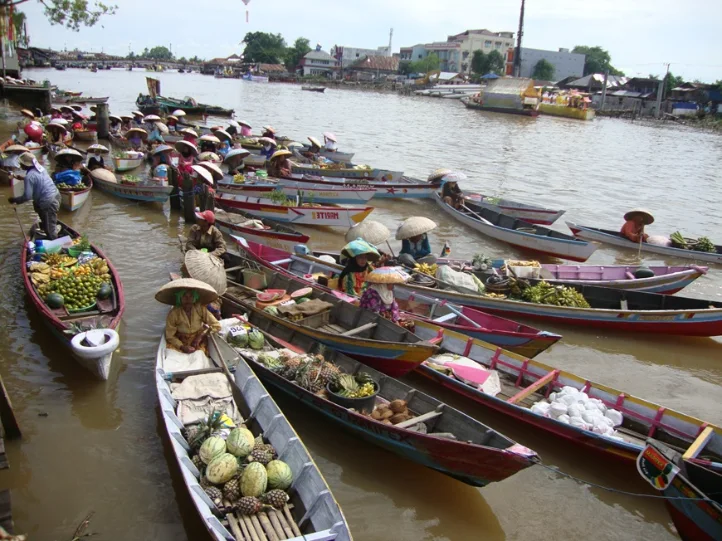 dialek bahasa suku banjar